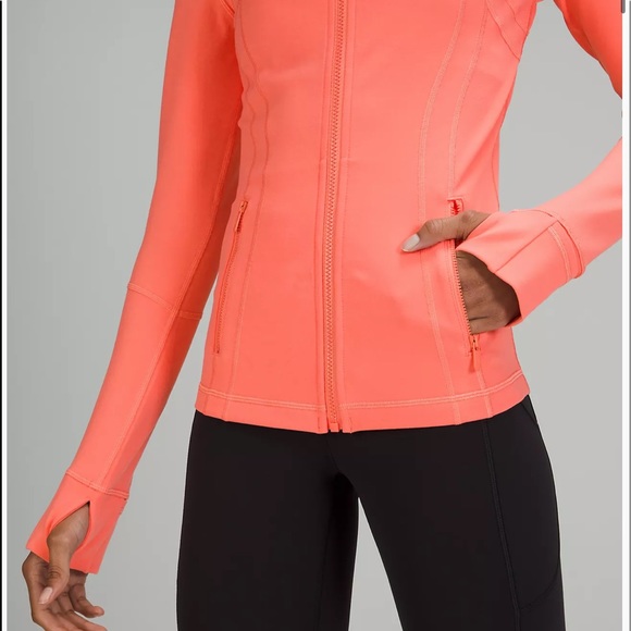 Define Jacket 
Luon - Picture 3 of 5